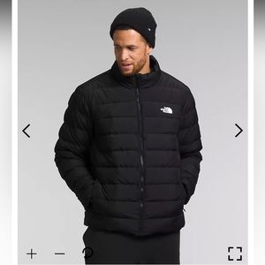 NORTHFACE Lightweight puffer jacket/coat.